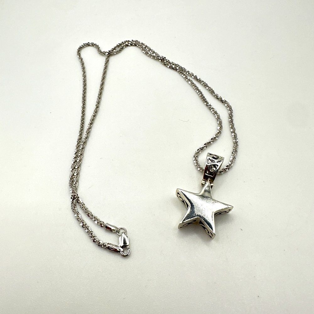 Solid sterling silver 19" chain and star pendant, necklace!